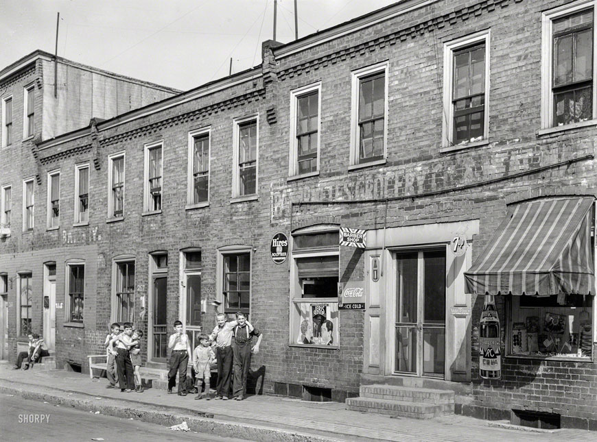 Neighborhood boys (Местные мальчишки), July 1938