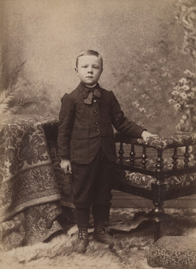 Portrait of young boy (Портрет мальчика)