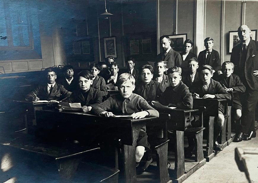Boys' school, young students at their desks (Школа мальчиков, юные ученики у доски), c.1920