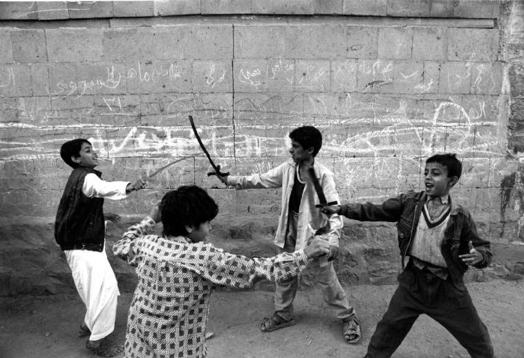 Children in the street (Дети на улице), 2000s