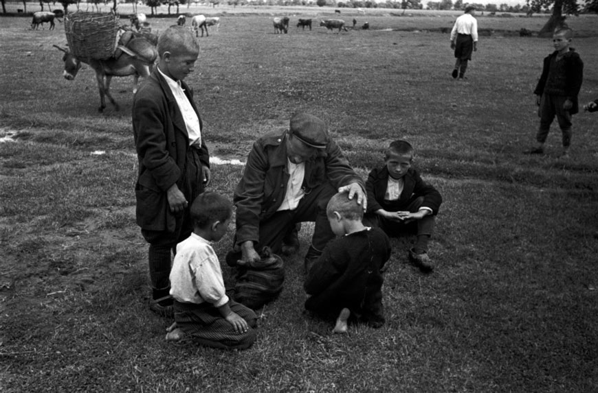 Refugees from the civil war areas (Беженцы из районов гражданской войны), 1948