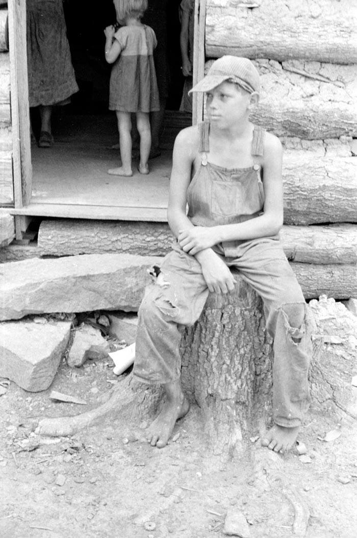 Son of rehabilitation client (Сын клиента восстановления), 1935