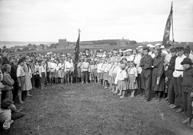 Детский лагерь (Children's camp), 1932