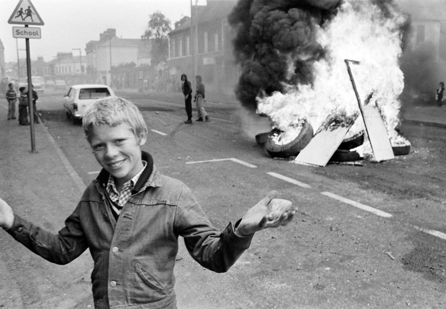 Boy with stone during disturbance (Мальчик с камнем во время беспорядков), 1978