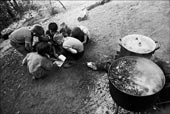 Летний лагерь для беспризорных детей * Summer camp for street children