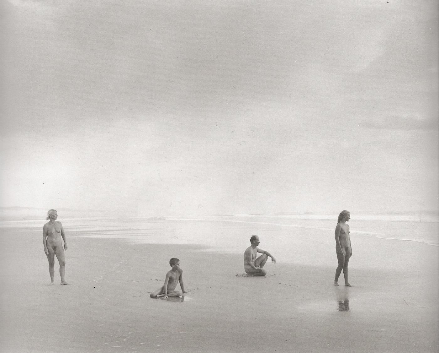 05 The DeSaxce Family (Семья ДеСаксе), 1992