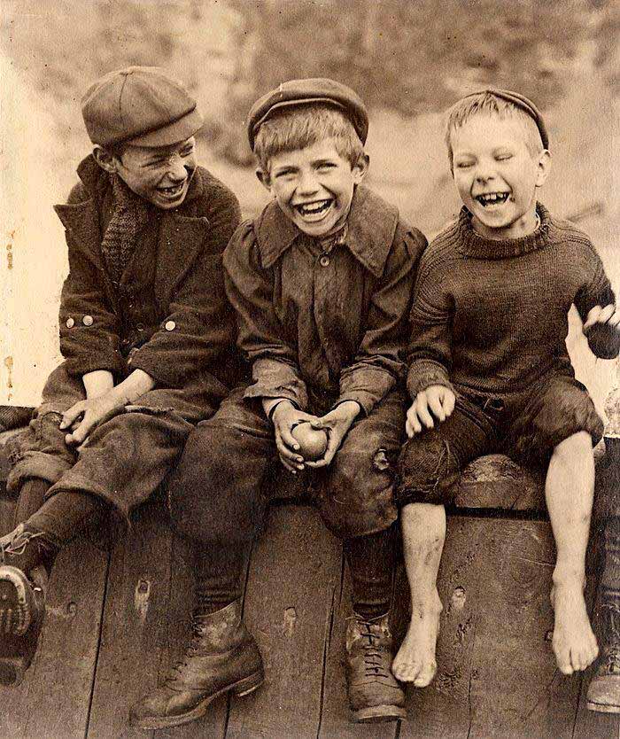 Three Happy Boys (Три счастливых мальчика), c.1889