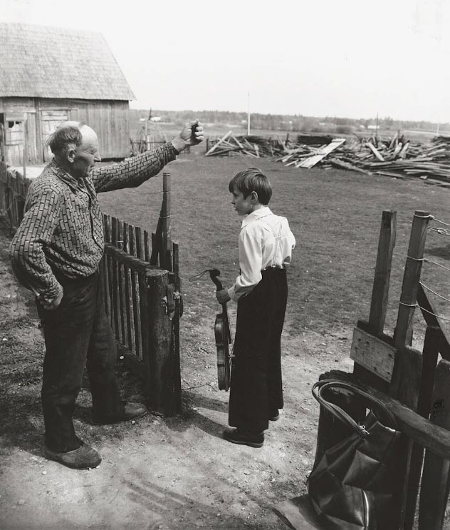 У дедушки / Pas senelius /At Grandfathers, 1973