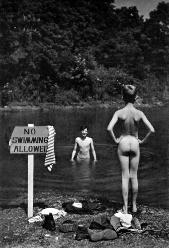 No swimming allowed (Купаться запрещено!), 1940s