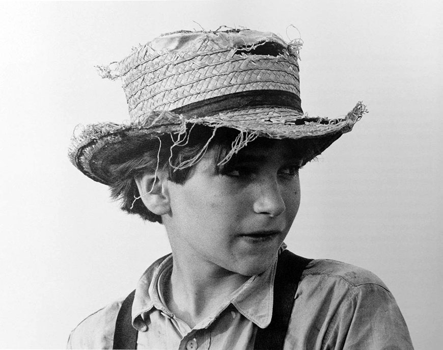 Amish Boy with Straw Hat (Мальчик-амиш в соломенной шляпе), 1965