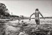 from series «Suriyeli Çocuklar / Syrian Childs playing at the Goldenhorn» * из серии «Сирийские дети, играющие в Золотом Роге» (2015)