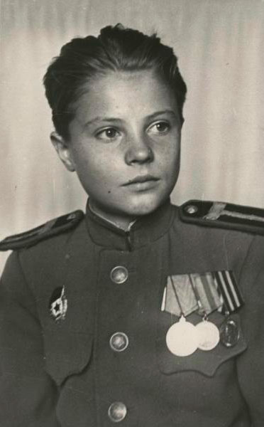 Боря Зинилевский, сын полка, 14 лет (Borya Zinilevsky, son of the regiment, 14 years old), 1945