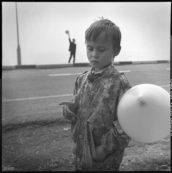 Улeтaющий шapик (Flying ball), 2003