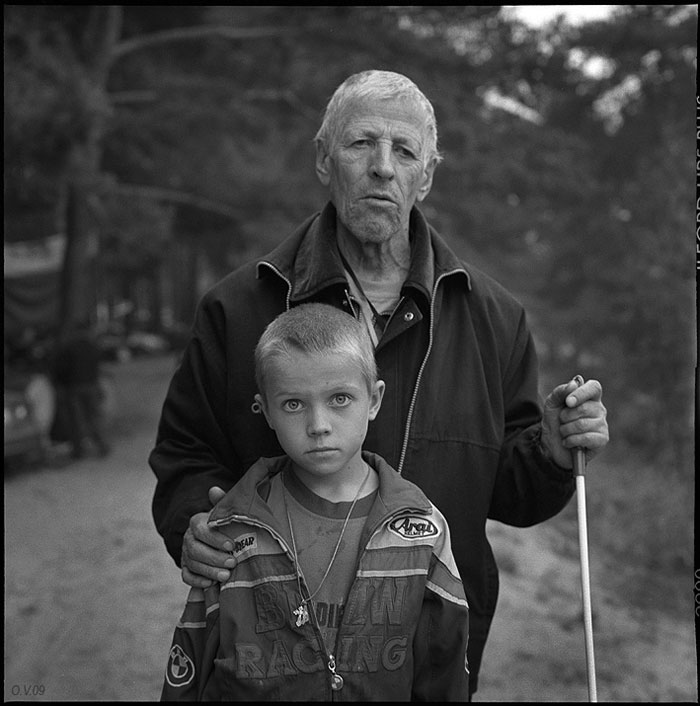 Пoвoдыpь (Blind man with his Guide), 2009