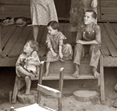 Children of sharecropper Frank Tengle (Дети испольщика Френка Тингла), Summer 1936