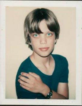 Unidentified boy / Blue t-shirt (Неизвестный мальчик / Голубая футболка), 1980