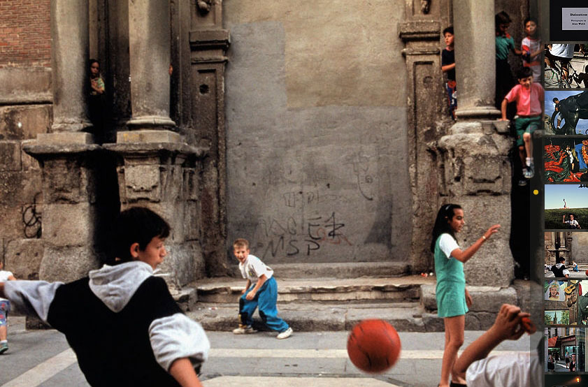 Playing football (Игра в футбол)