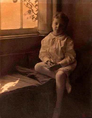 Boy Seated by Window (Мальчик, сидящий у окна), c.1910