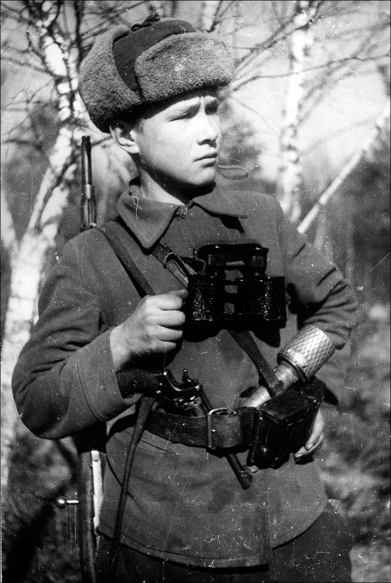 Неизвестный советский партизан (unknown soviet partisan), ок.1942