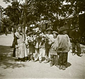 Kids - flower sellers at Antequera station