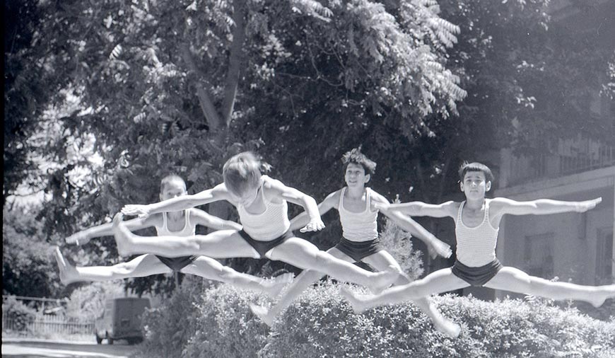 Тренировка гимнастов (Workout of gimnasts), 1980-е/начало 1990-х