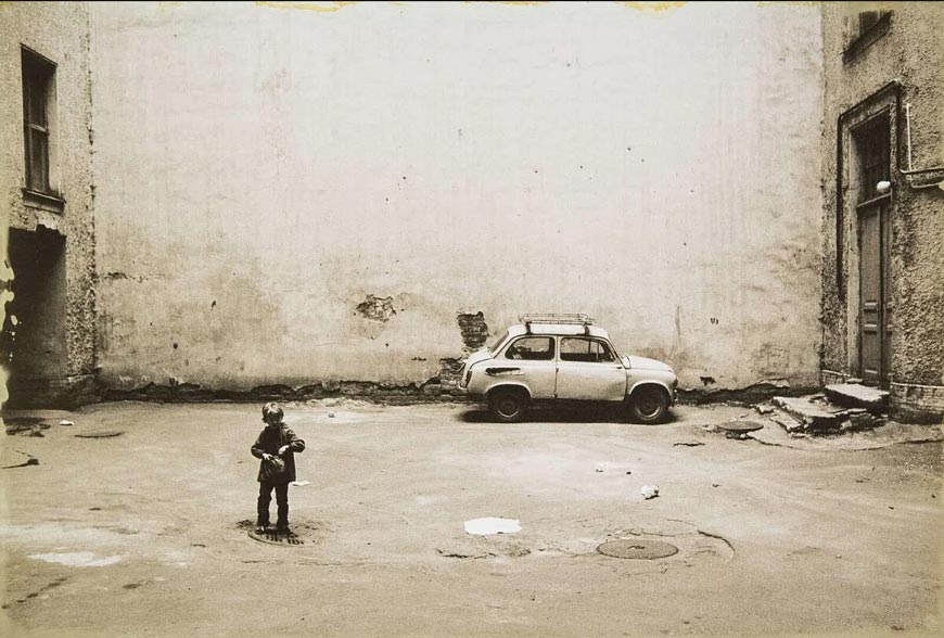 Крошечный мир детства (The tiny world of childhood), 1991