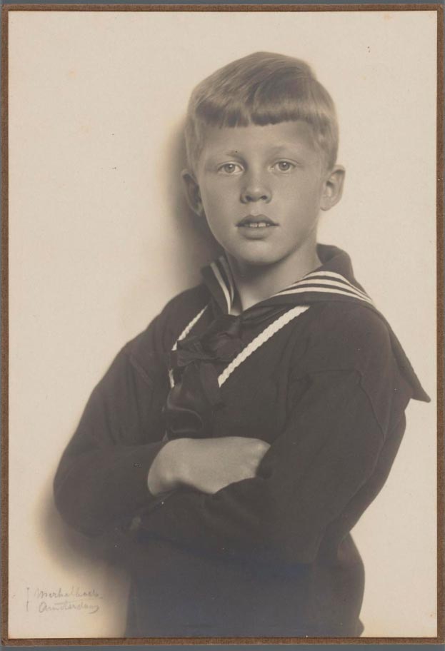 Portret van Cay van den Berg (Портрет Кая ван ден Берга), 1917