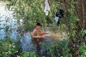 from series HOLDING WATER * из серии ДЕРЖАСЬ ВОДЫ (2016)