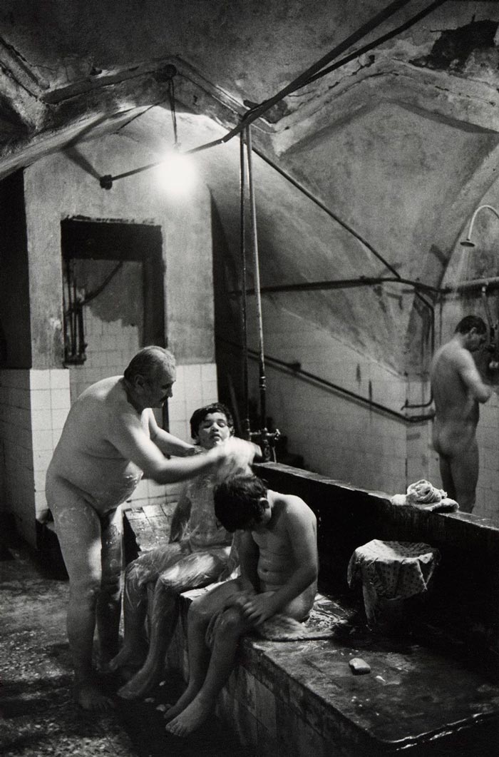 Georgialainen sauna (Грузинская баня), 1988-1989