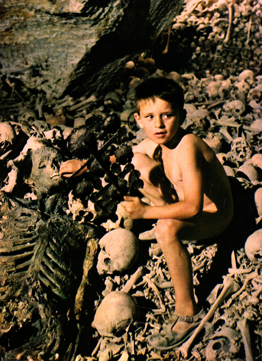 Shot from the movie 'L'arbre de Guernica' (Кадр из фильма 'Дерево Герники'), 1975