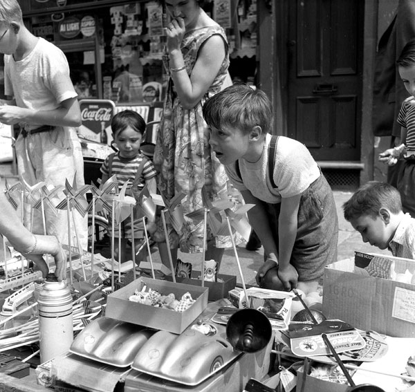 Portobello Road, 1950s London, Great Britain