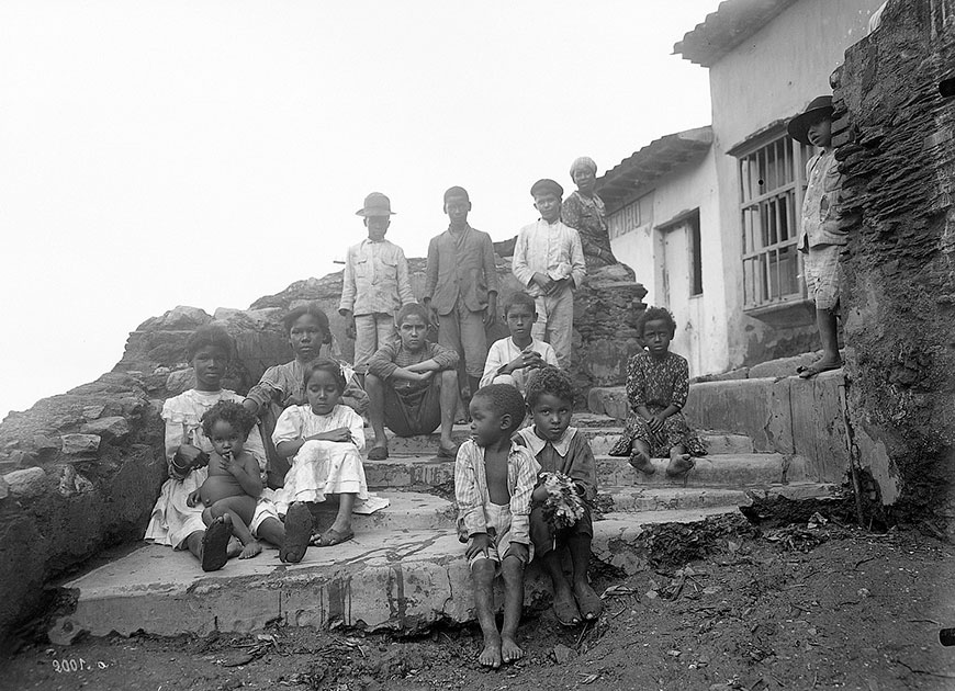 Kindergruppe in Venezuela (Группа детей в Венесуэле), c.1910