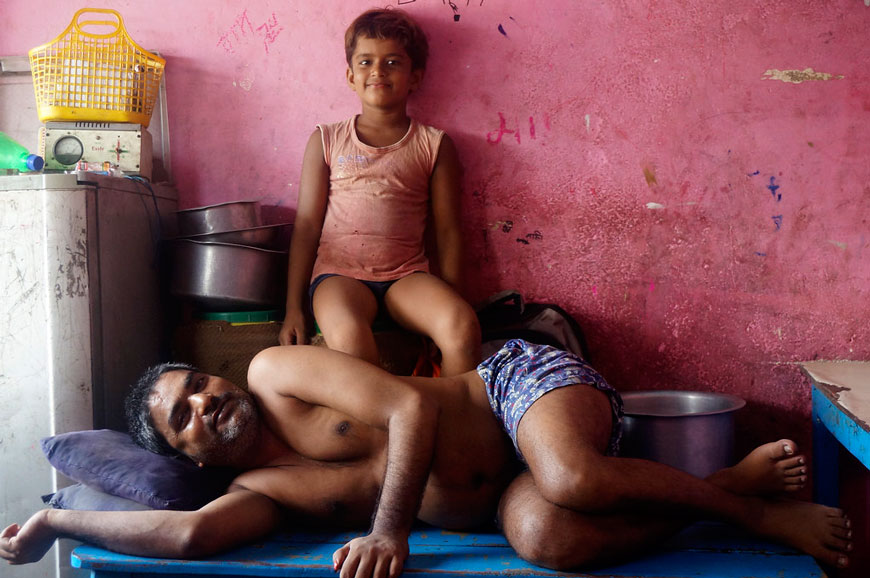 Family in Chitrakkot (Семья из Читраккоте), June 2018