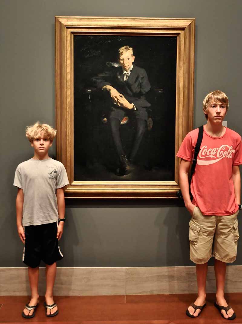 Three Boys at the Museum (Три мальчика в музее), 2010