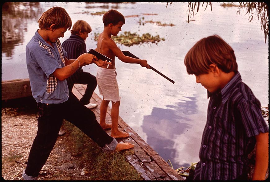 Fishermen's sons practice target shooting (Сыновья рыбаков практикуются в стрельбе по мишени), August 1972