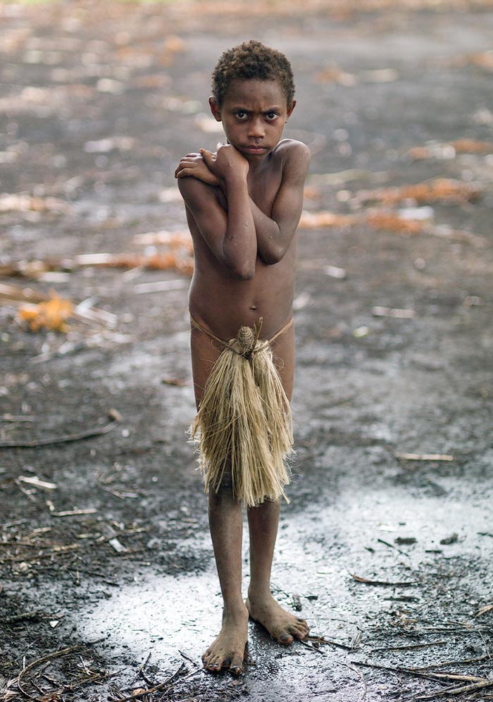 Boy wearing a penis sheath called a namba suffering from the cold (Мерзнущий мальчик с чехлом для пениса, называемым намба), 2007