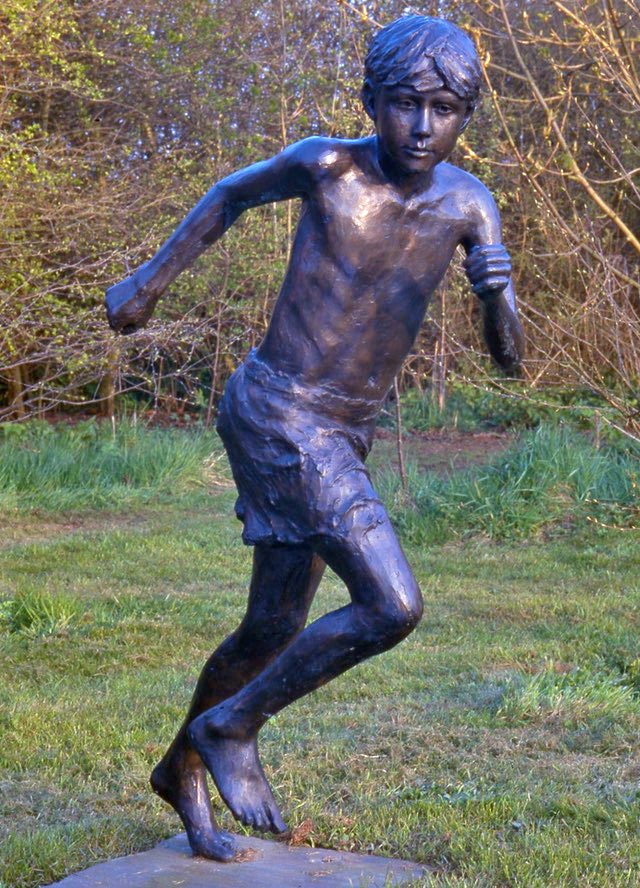 Running Boy / Tom (Бегущий мальчик / Том), 2000