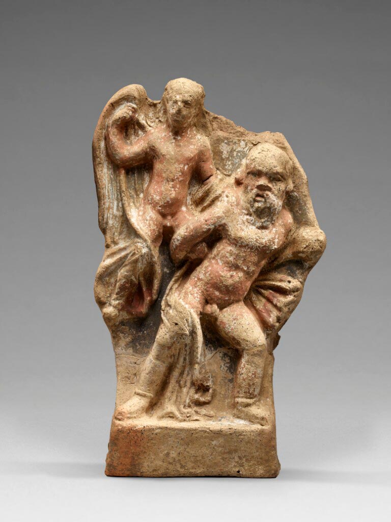 Satyr Carrying a Boy (Сатир, несущий мальчика), c.200 B.C.