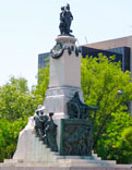 Monument to Emilio Castelar y Ripoll (Памятник Эмилио Кастелару и Риволи), 1908