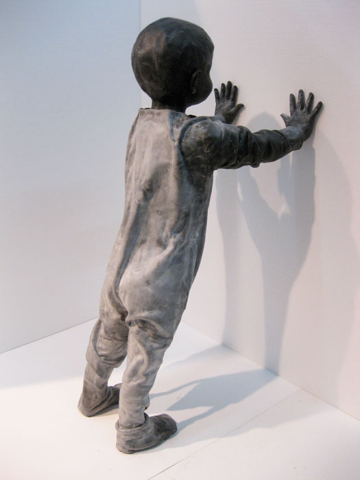 Boy leaning on the wall (Мальчик, опирающийся на стену), 2012