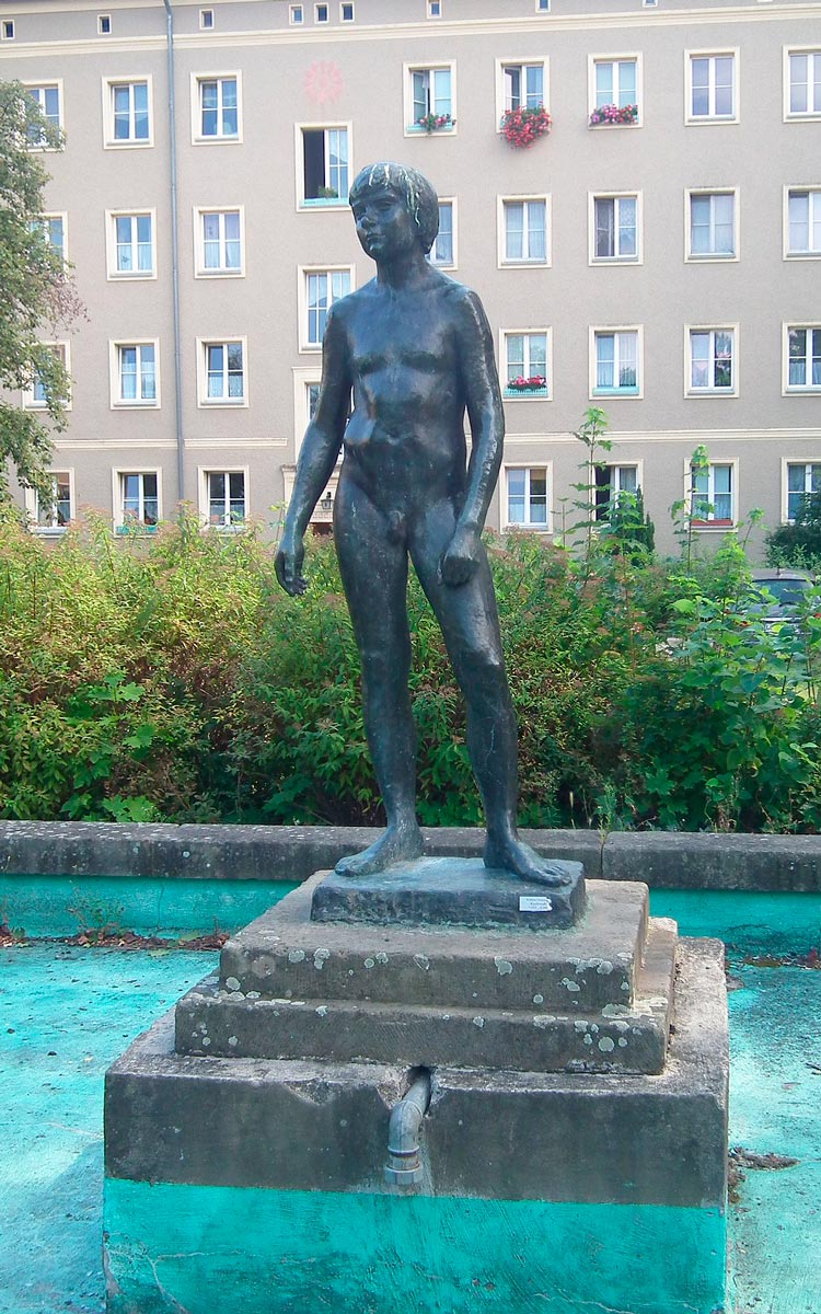 Knabenakt (Обнажённый мальчик), 1975