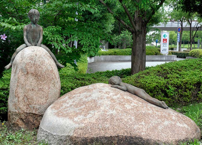 子供領分：象に馬 (Детская территория; лошадь и слон), 1993