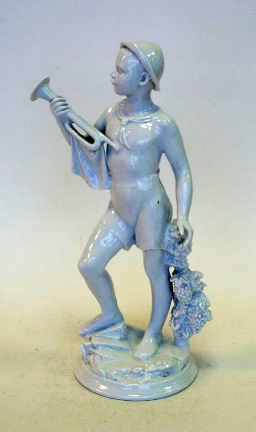 Пионер с фанфарой (Pioneer with fanfare)