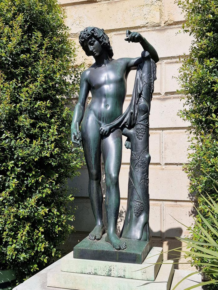 Bacchant (Вакхант)