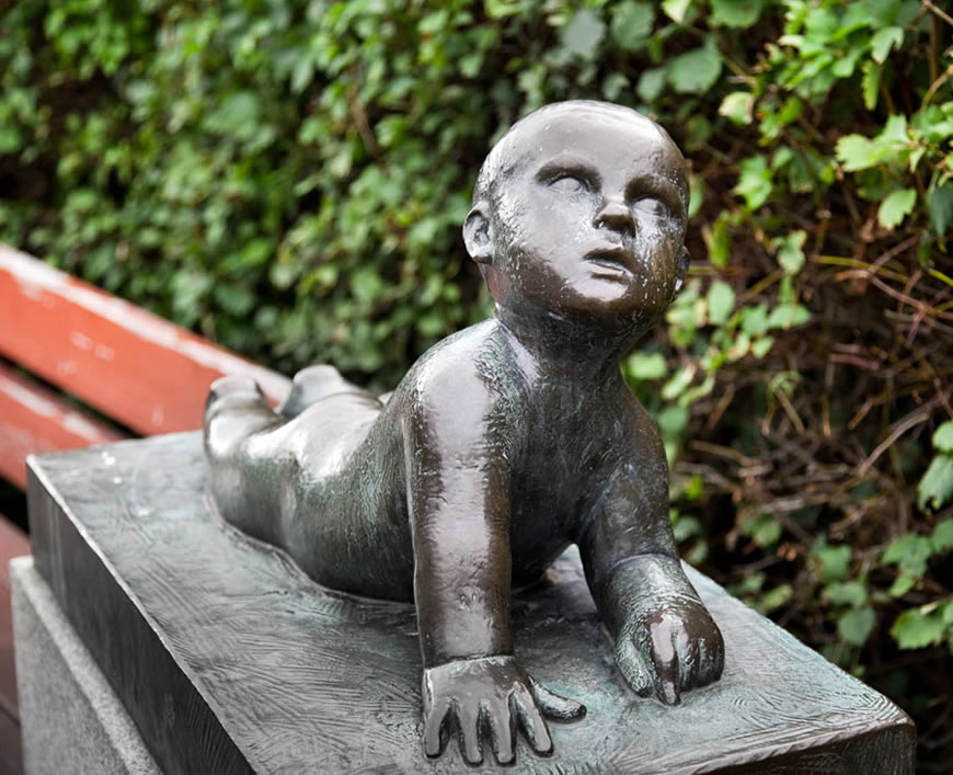 A crawling child (Ползающий ребёнок), 1925-1933