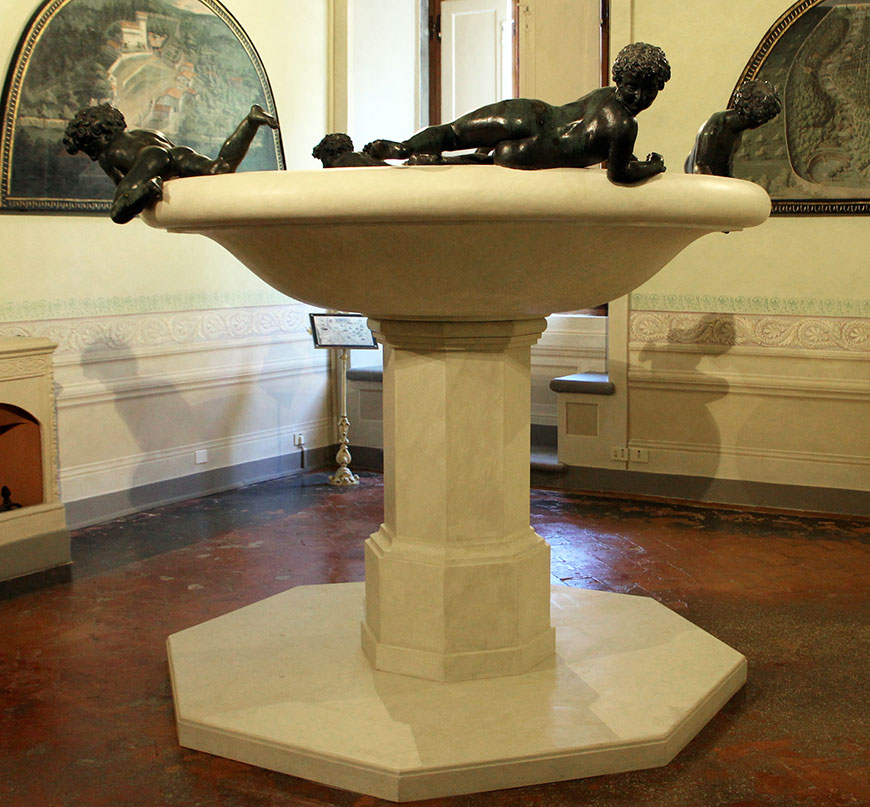 bowl of the Fountain of Hercules and Antaeus (Чаша фонтана Геркулеса и Антея)