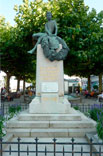 Monument aux morts et commémoratifs (Монумент погибшим в Первой Мировой войне), 1920s