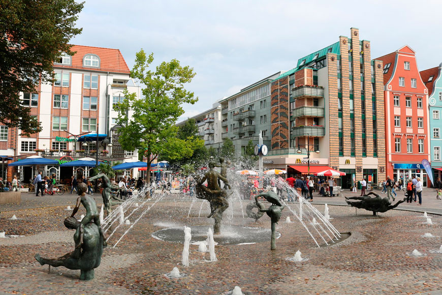 Brunnen der Lebensfreude (Фонтан радости жизни), 1980