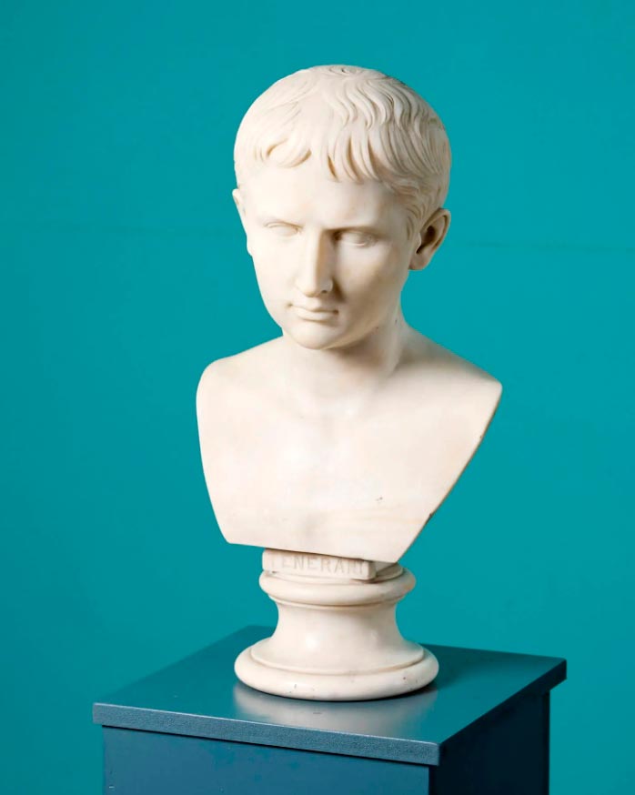 Young Augustus Caesar (Юный Цезарь Август) 