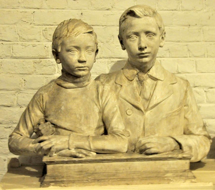 Untitled / Two brothers (Без названия / Два брата)
